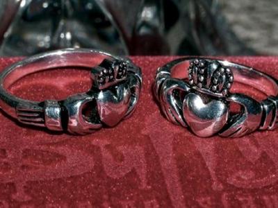 Buffy Vampire Slayer Angel CLADDAGH RING SET 2 Replica