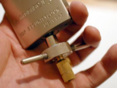 ICL disk detainer padlock pick